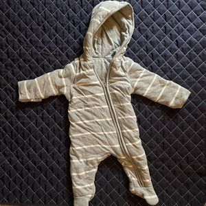 Burt’s Bees Baby® Winter Stripe Organic Cotton Bunting in Heather Grey 0-3m